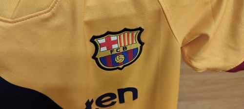 Maglia da calcio Nike Barcelona FC in trasferta 2019/20 ragazzo S 8-10 anni - Foto 4 di 17