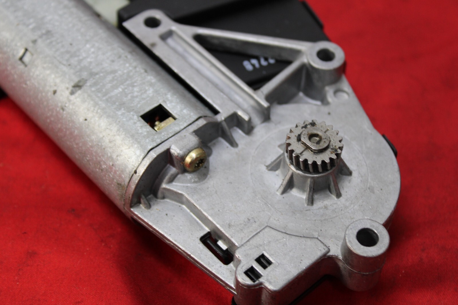 9703 BMW E39 5 Series E53 X5 Electric Power Sliding Sunroof Motor