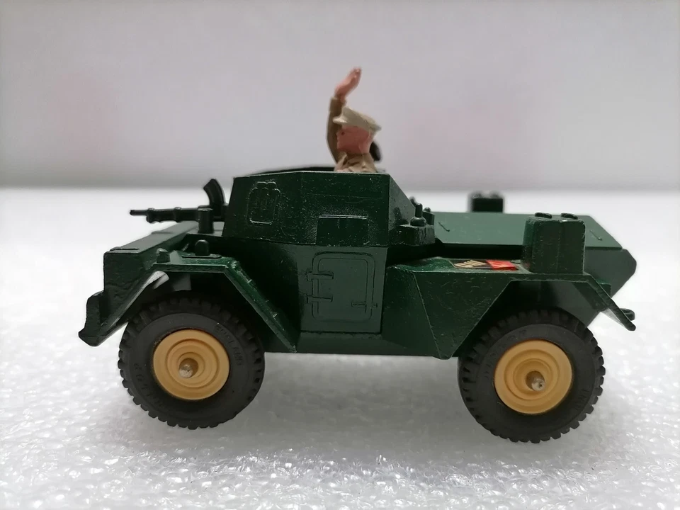 British SCOUT CAR Estafette - Vintage Britains 9781 , Made in England 1974 - Image 2 of 4