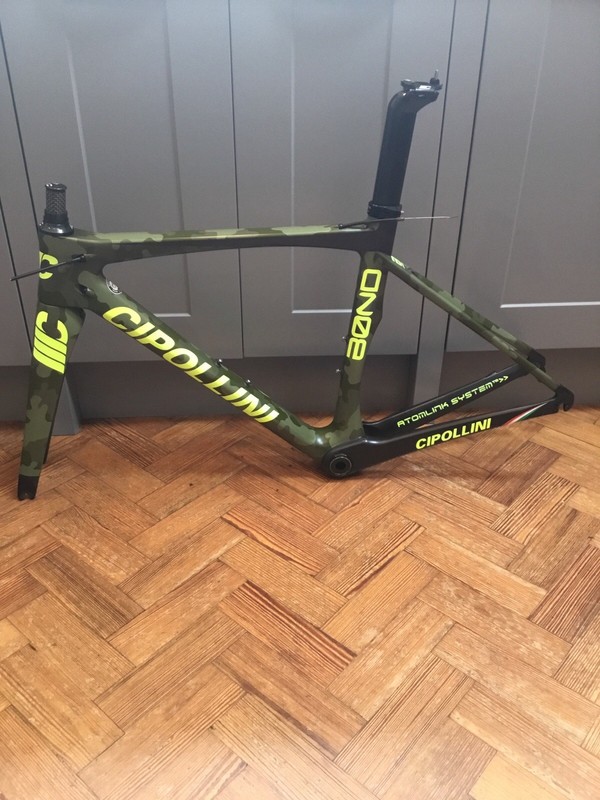 Cipollini Bond Carbon Road Bike Frame Rim Brake Size Small Camo Ltd Edition 