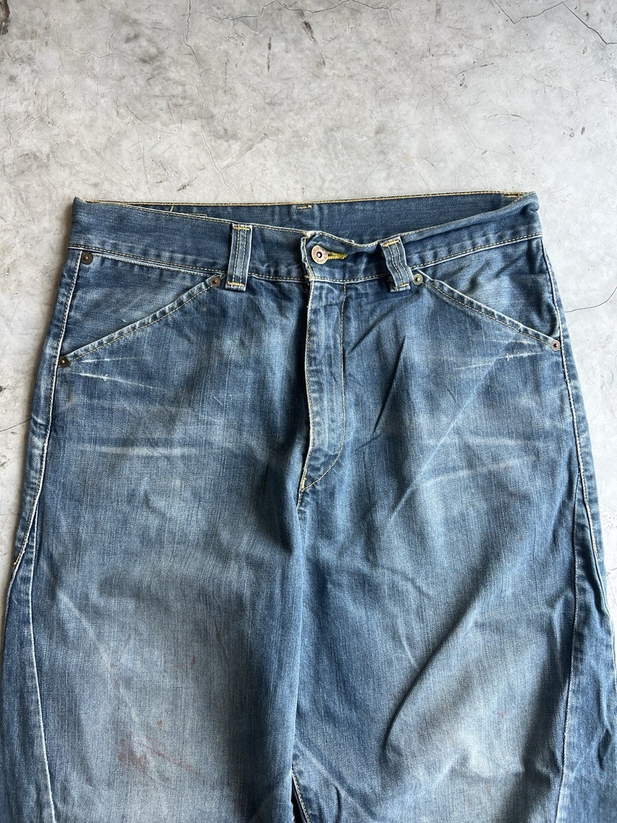 Vintage Levis Engineered Twisted Jeans Flap Pocket Tag W32 Actual