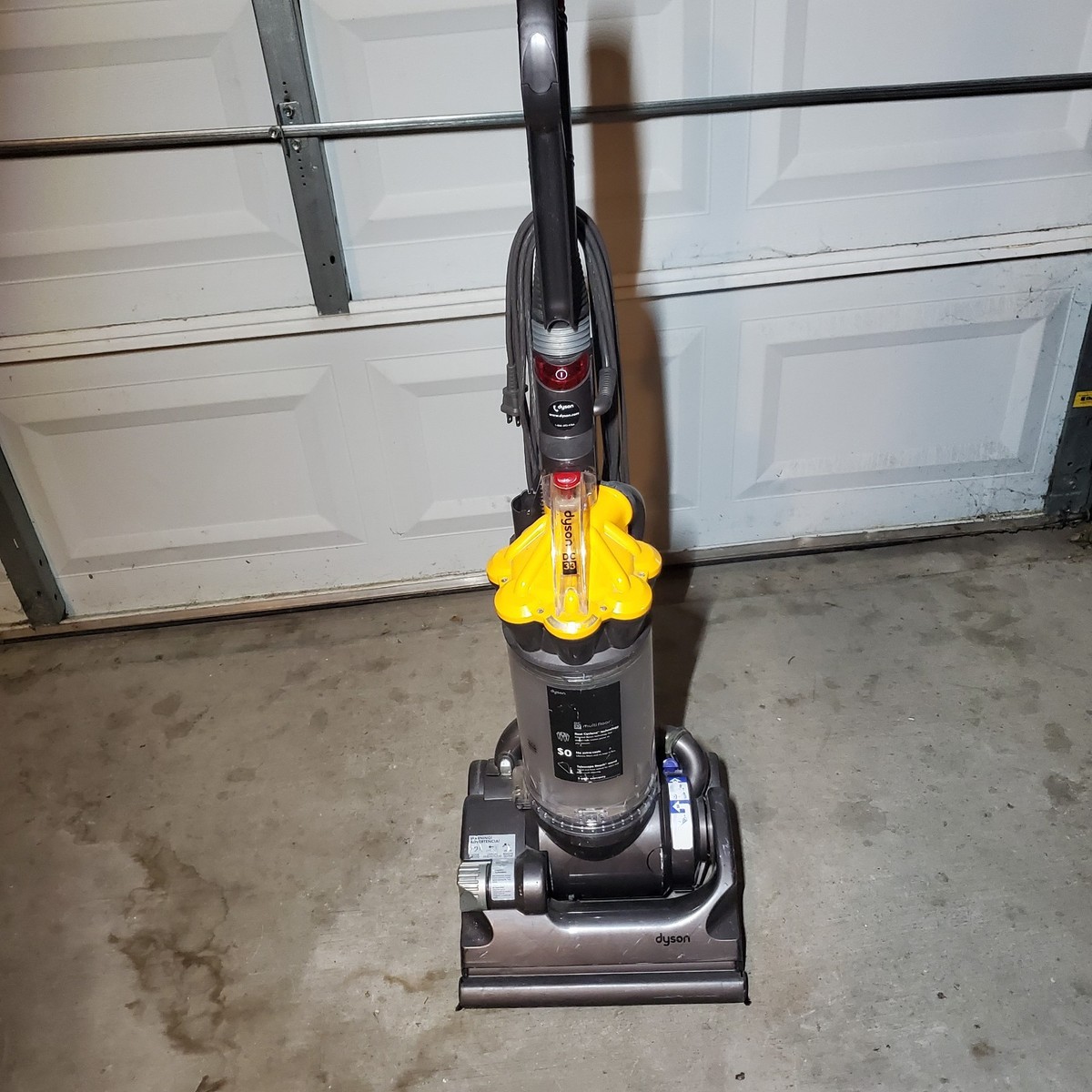 Dyson Vacuum Cleaner DC33 | eBay