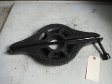 2005 Ford Focus ZX4 Spare Tire Jack Lug Wrench Tool Set In Foam OEM 2000-2007