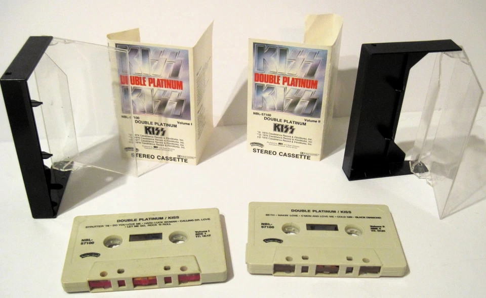 Set Kiss Double Platinum Volume I & II Cassette Tapes REAL First Editions ! NICE - Image 2 of 2