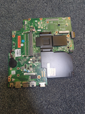 HP 15-D051EA Laptop Mainboard P/N: 753099-501 Intel Pentium CPU N3510 1,99ghz