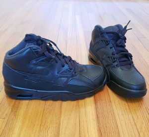 nike air sc trainer triple black