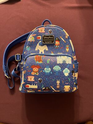 Loungefly Disney Parks Print Mini Backpack And Matching Card  display picture 3