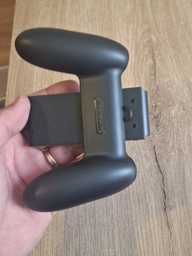 NINTENDO SWITCH - POIGNEE PORTE JOY CON - Photo 2/2