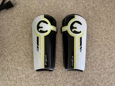 Puma Procat Scoreline 2.0 Soccer Shin Guards - Lime Black White - Size Large
