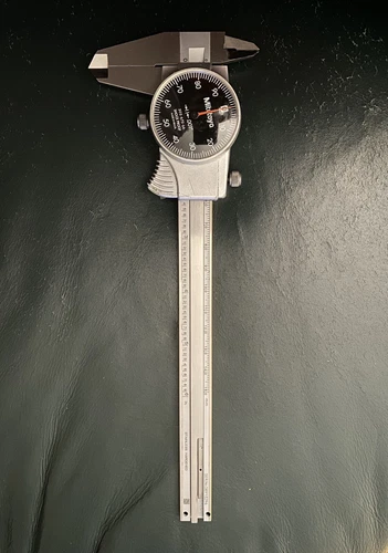Mitutoyo 6 Inch Dial Caliper 505-675-66