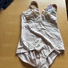 Felina Beyond Basic 250223 Molding Body ohne Bügel Beige Gr 44 Körbchen B 100B