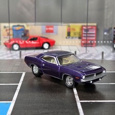 164 Johnny Lightning 1970 Plymouth Hemi Cuda Barracuda 440 Plum Purple 70 164 Johnny Lightning 1970 Plymouth Hemi Cuda Barracuda 440 Plum Purple 70