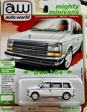Auto World Mighty Minivans Plymouth Voyager Turbo 1987 1:64 White Van Diecast L  