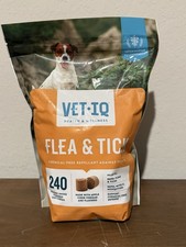 NEW sealed Vet IQ Health Wellness Flea  Tick 240 Soft Chews Dog Exp 6/2027 B3