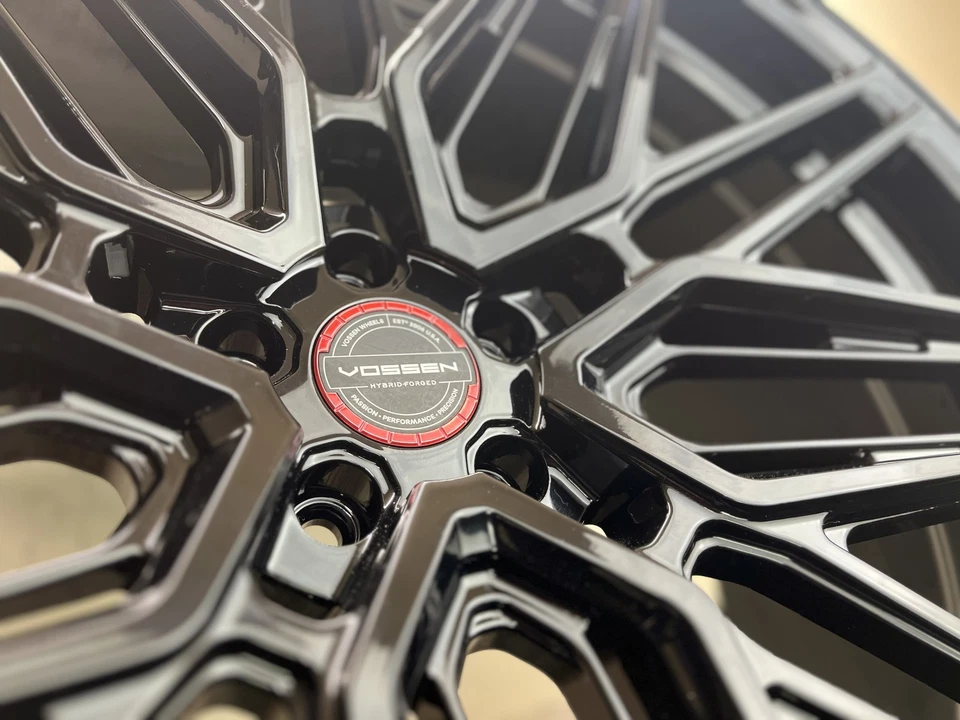 Ruedas 22" Vossen HF-7 para Audi Q7 Q8 E Tron SUV nieve invierno negro 298A Foto 3 de 4