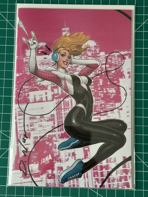 SPIDER-GWEN: SMASH #1 VIRGIN (2024)-SIGNED by David Nakayama (NM Condition)