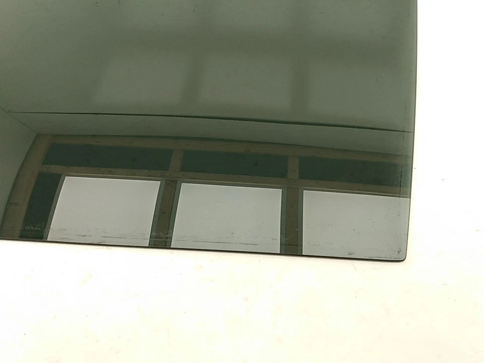 Cuarto trasero derecho de vidrio con tinte para pasajero Jeep Cherokee XJ se adapta a 97-01 Foto 4 de 4