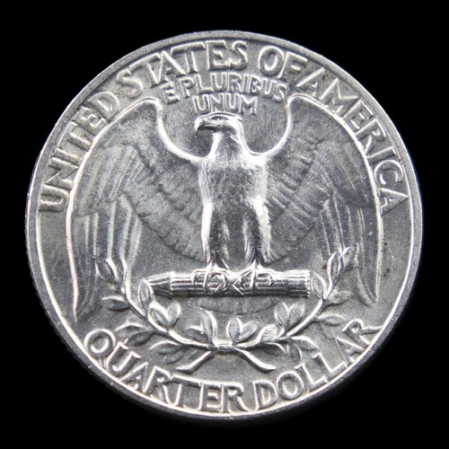 1946 Uncirculated Washington Silver Quarter Strong Strike Great Condition - Picture 2 of 2