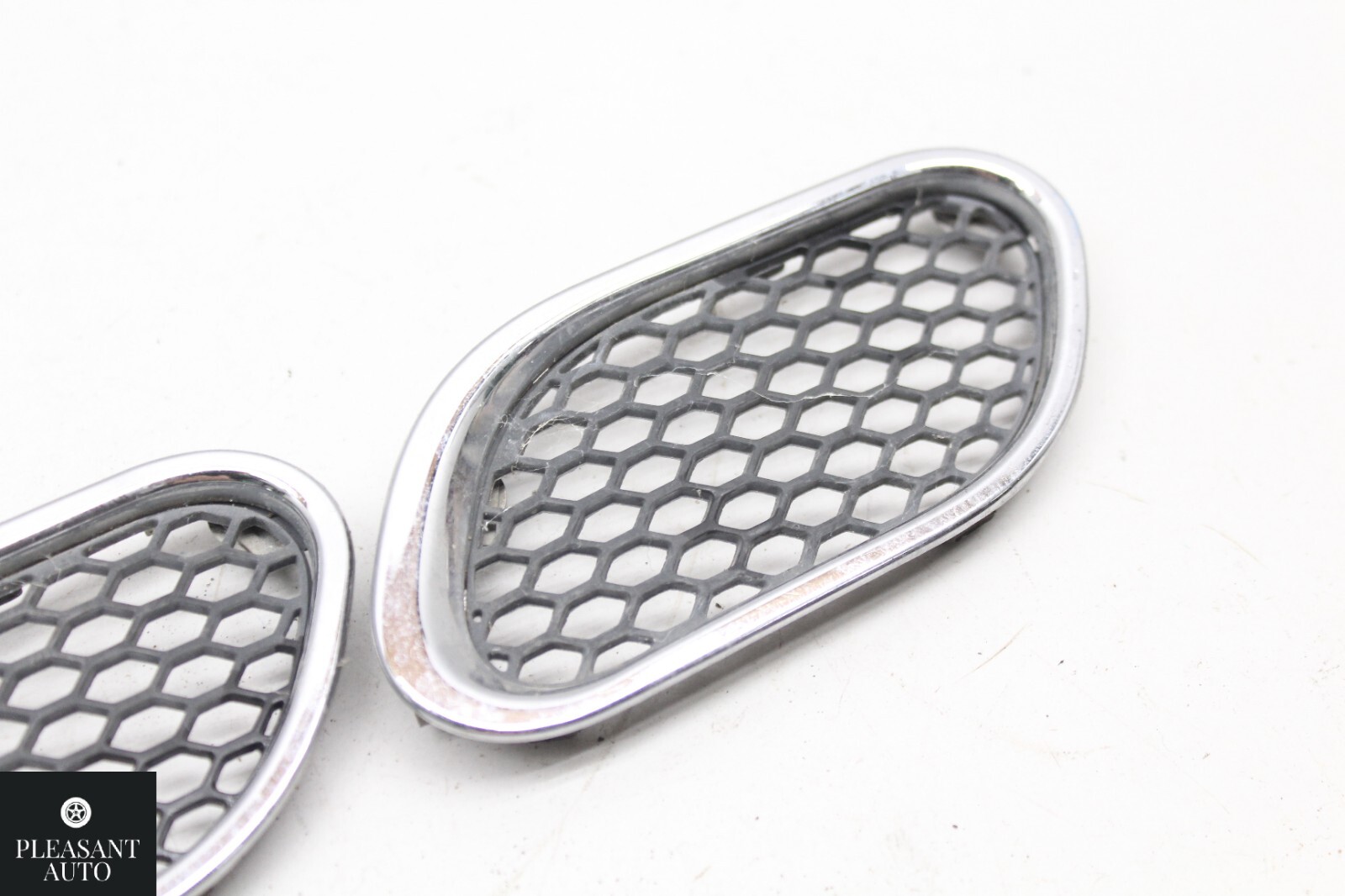 Maserati Quattroporte 2003-2012 RIGHT Grille
