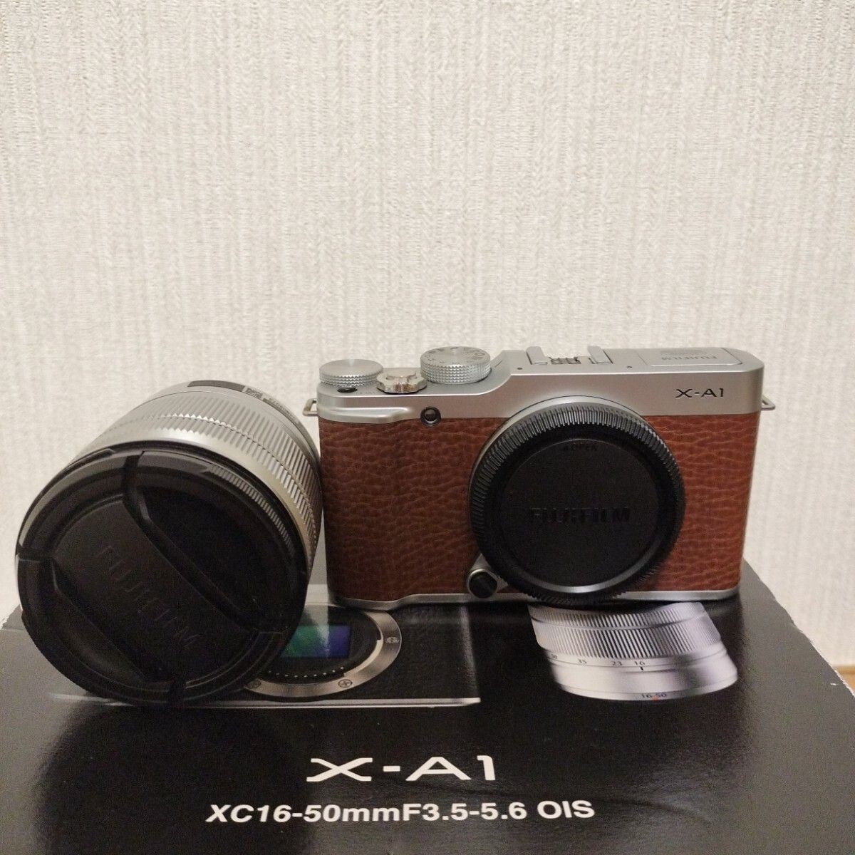 FUJIFILM X-A1 Mirrorless Digital Camera 16-50mm f/3.5-5.6 FUJIFILM X-A1 Mirrorless Digital Camera 16-50mm f/3.5-5.6