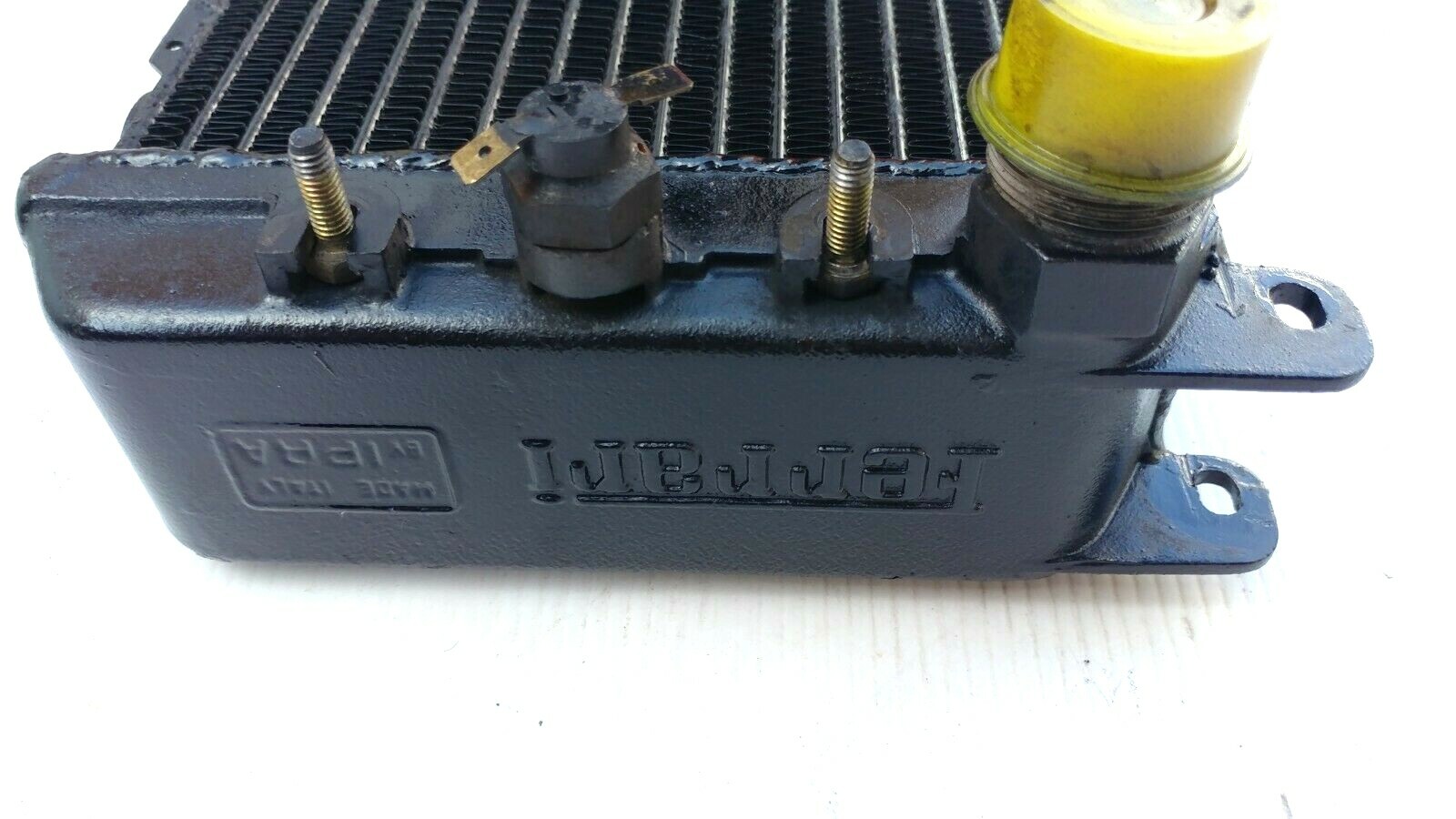 FERRARI 348 PARTS  RIGHT OIL COOLER RADIATOR  154584