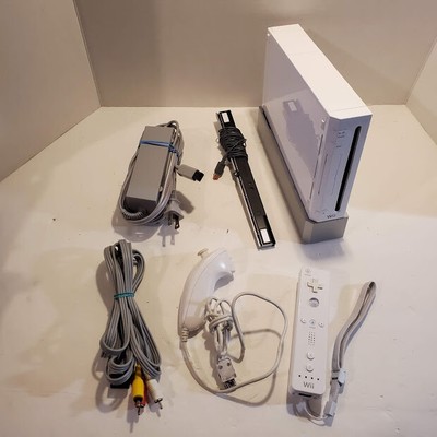 Nintendo Wii Gaming Console Gamecube Compatible White eBay