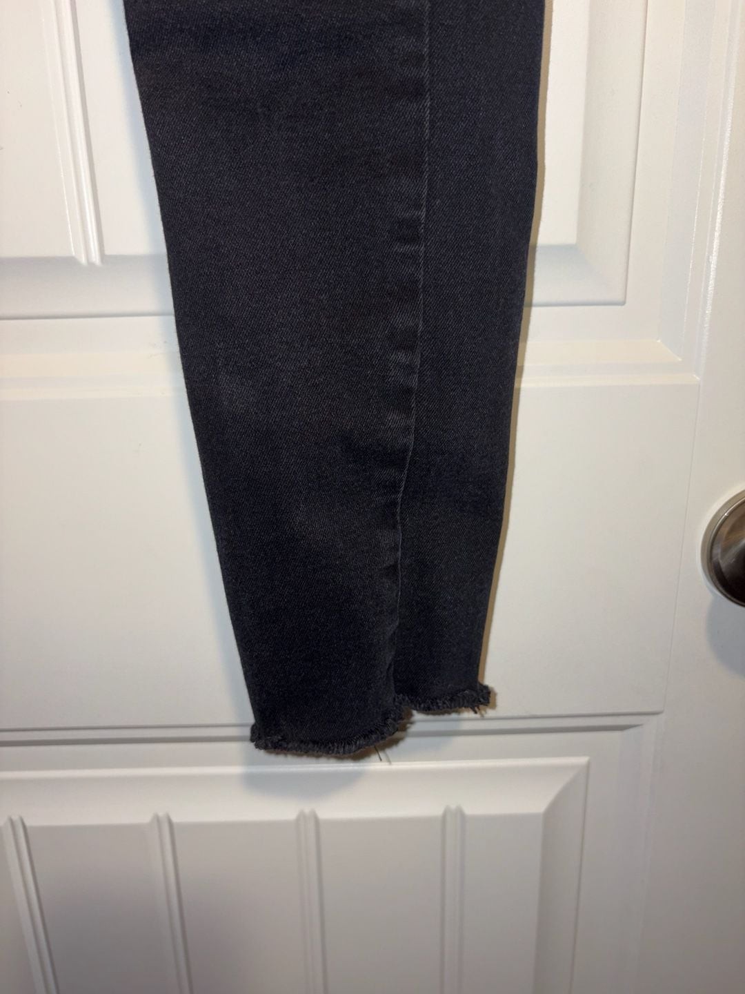 Sonoma Goods For Life Women's Black Skinny Ankle Jeans with Raw Hem, Size 2R, photo 4