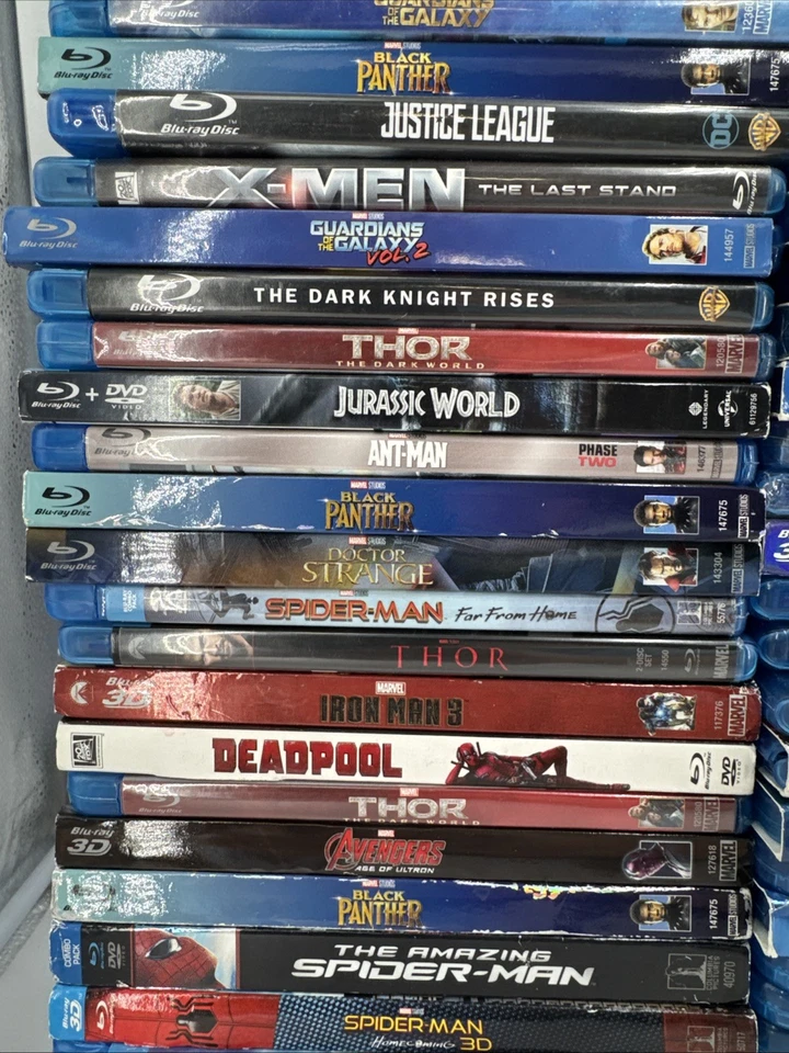 Wholesale Blu-Ray Lot of 107. Superhero Movies. Marvel, DC. AND MORE Foto 4 de 4