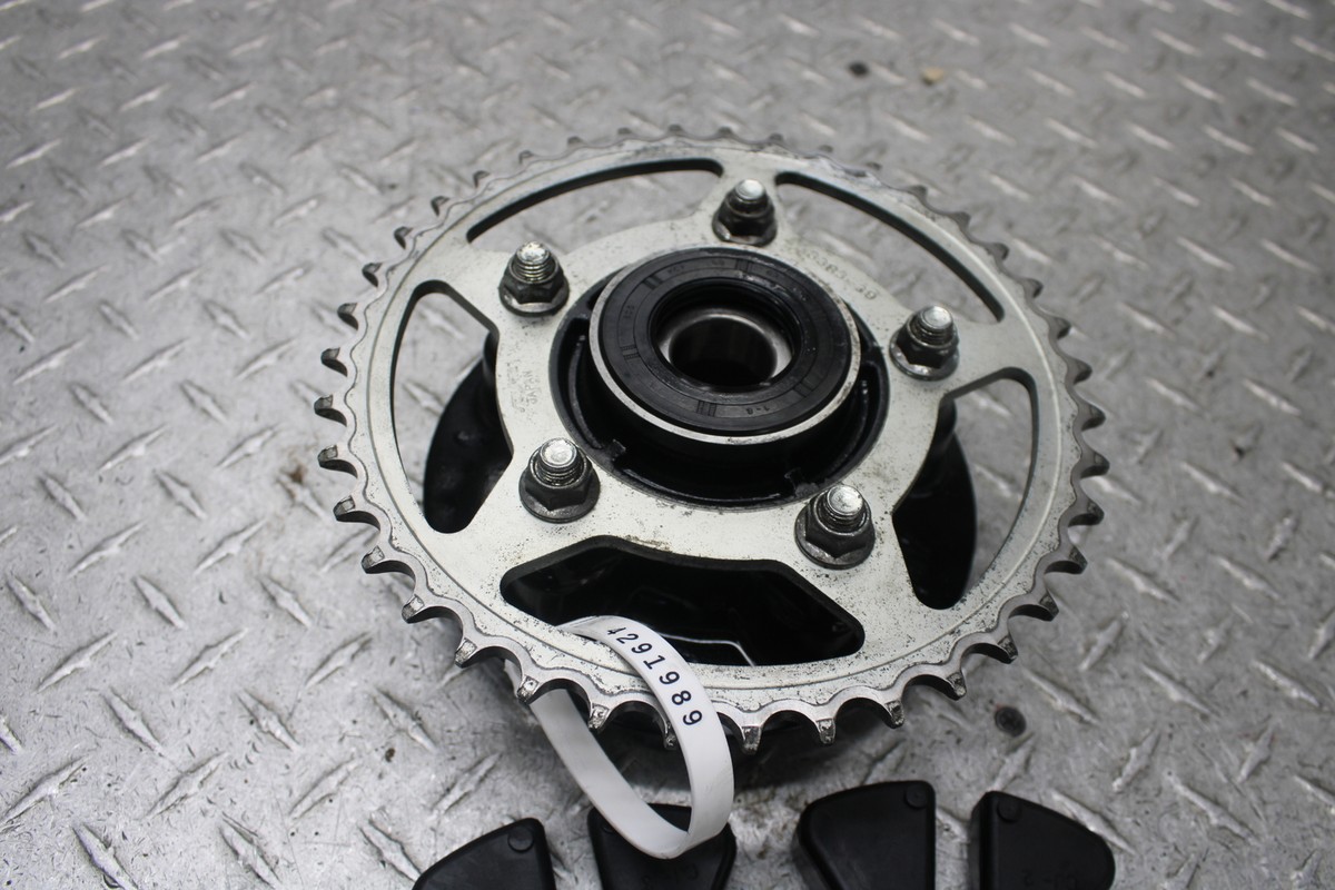 2015 SUZUKI GW250Z REAR BACK SPROCKET HUB KUSH DRIVES SPACER | eBay