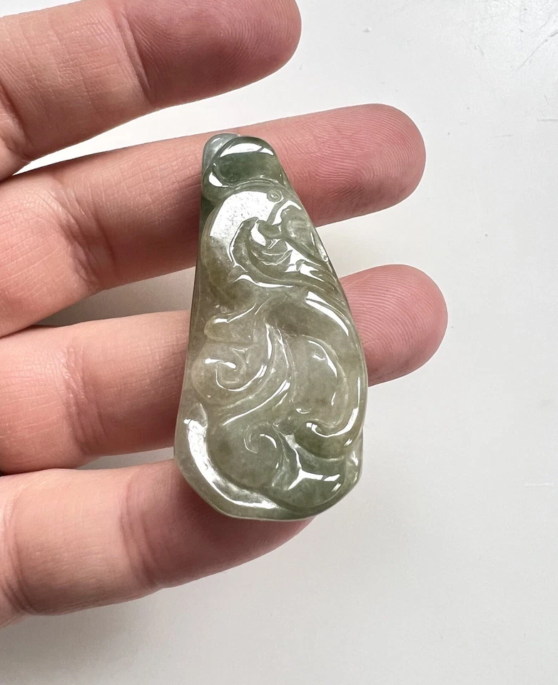 Vintage Chinese Grey Green He Tian Jade Hand Carved Pendant 1.7" - Image 3 of 4