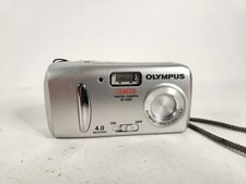 Olympus Camedia D-425 Digital Camera 4.0MP Point Shoot Silver No Card Tested