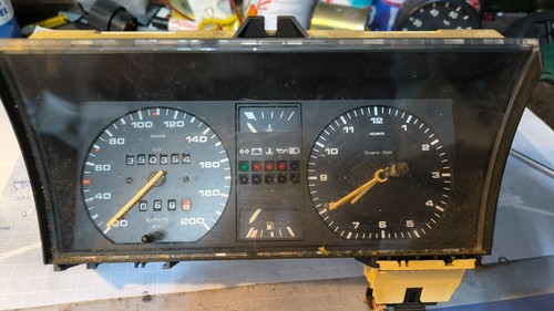 1416 Tacho Kombiinstrument VW Golf II 1.3 55 PS Moto 191919033LR 350354 km