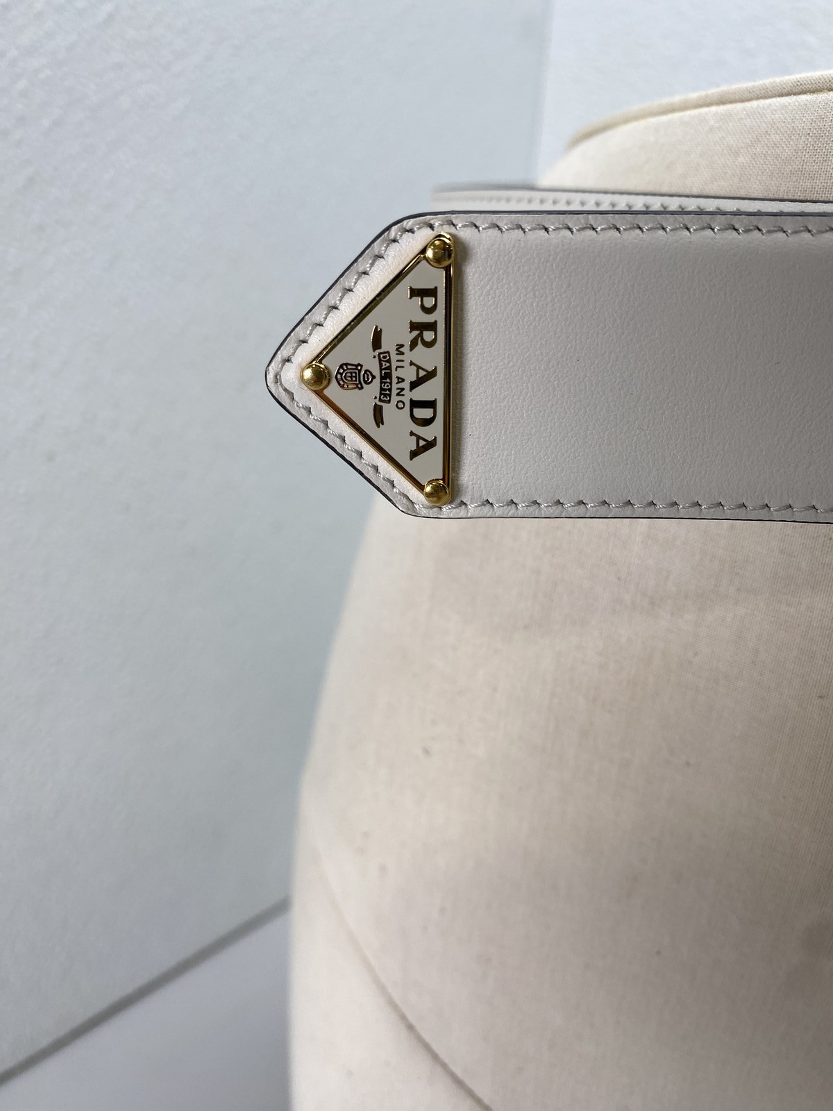 Prada Womens Premium Leather Smooth Belt Gold Buckle Size 33 Ivory thumbnail 4