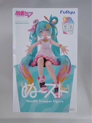 Hatsune Miku Noodle Stopper Figure Furyu 10th Anniversary