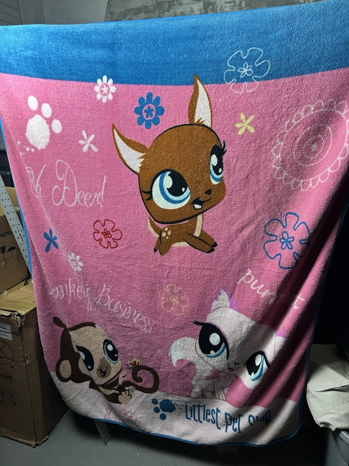 VTG HTF Vintage Pink Littlest Pet Shop LPS Blanket Y2k - Image 2 of 2