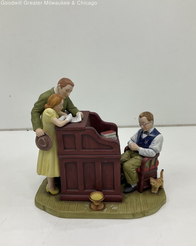 Gorham Norman Rockwells "The Marriage License" Porcelain Figurine