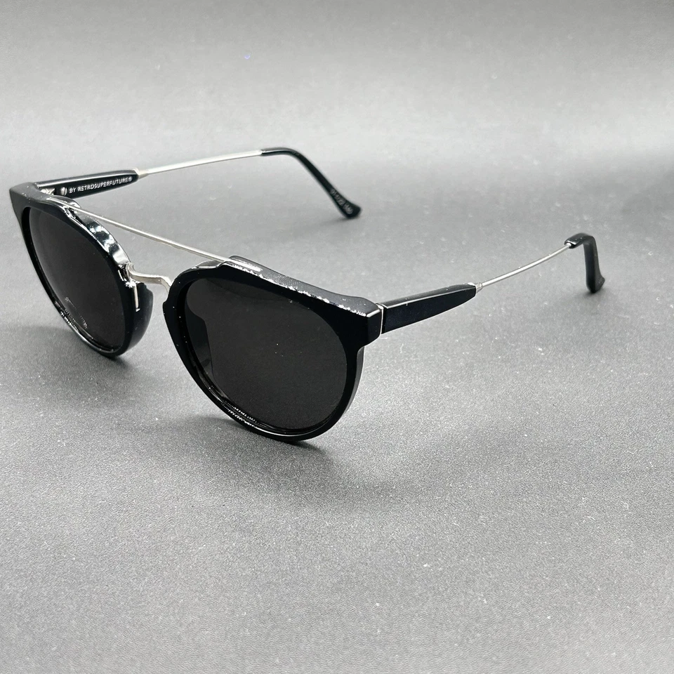 Очки солнцезащитные RetroSuperFuture 468 черные Италия дисплей 51-22-145 - Изображение 2 из 4