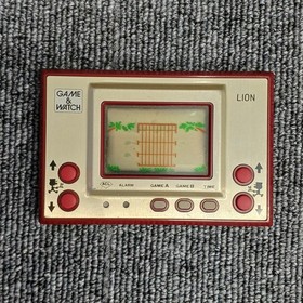 Nintendo Lion Game & Watch LCD Handheld Console Used