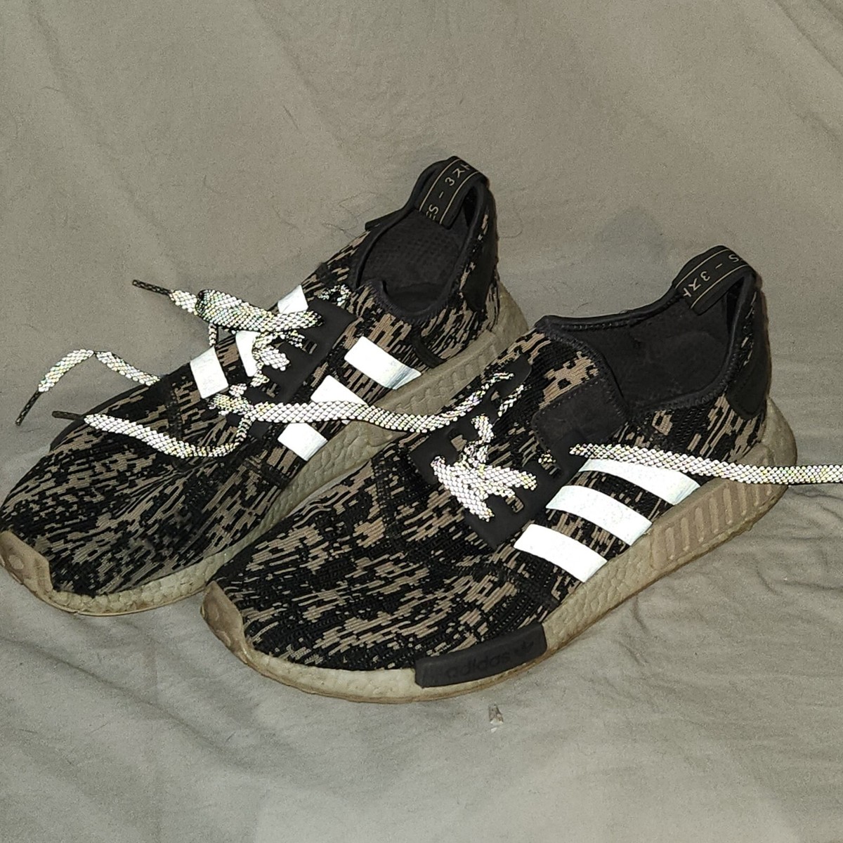 Adidas x Foot Locker NMD R1 Sesame Mens Size 10 CQ0860 Green Shoes