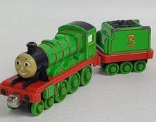 HENRY and TENDER Thomas The Train Friends Take n Play Along Die Cast Metal Cars