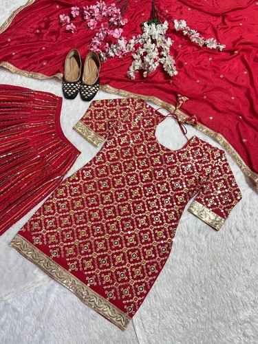 Traditional Look Chinnon Silk Top And Dhoti With Dupatta For Women Function Wear - Picture 7 of 10