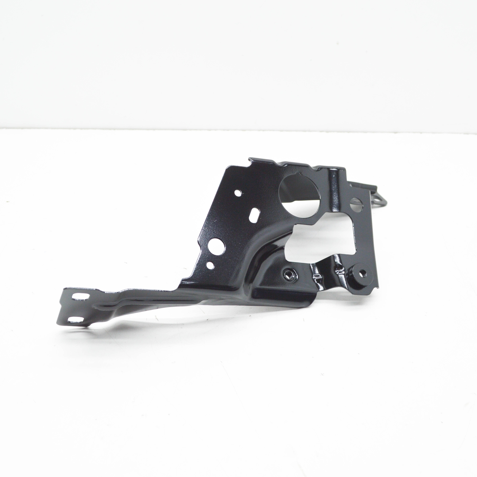 NEW BMW 3 G20 FRONT LEFT FENDER HOLDER 9466091 41009466091 