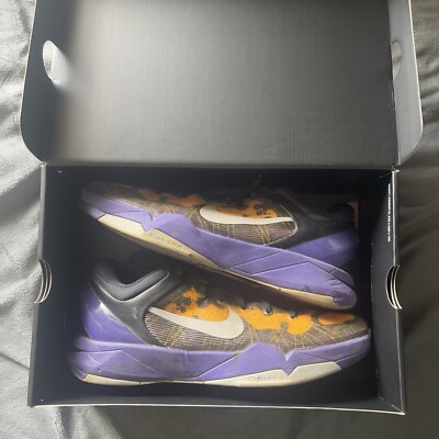 Size 13 - Nike Zoom Kobe 7 Poison Dart Frog 