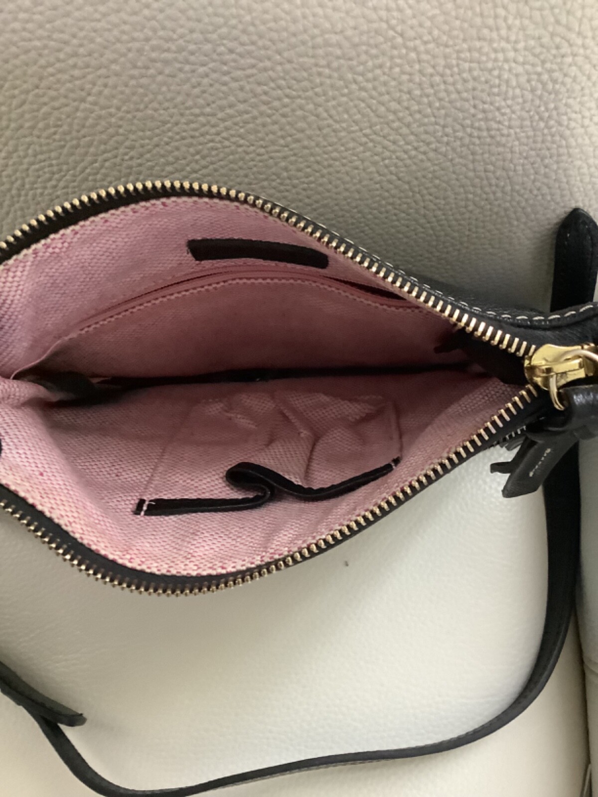 Dooney & Bourke Solid Black Pebbled Leather Cross… - image 12