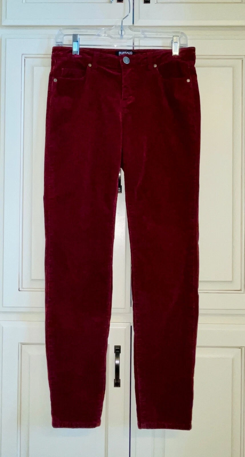 Buffalo David Button Maroon Corduroy Jeans Supreme Size 6/28 Midrise Skinny