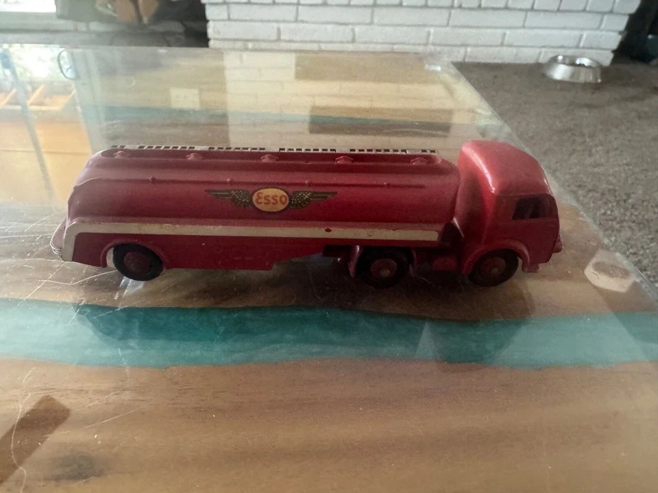 DINKY TOYS #32C TRACTEUR PANHARD & CITRENE TITAN CISTERNA (ESSO) AFILADO SIN CAJA Foto 3 de 4