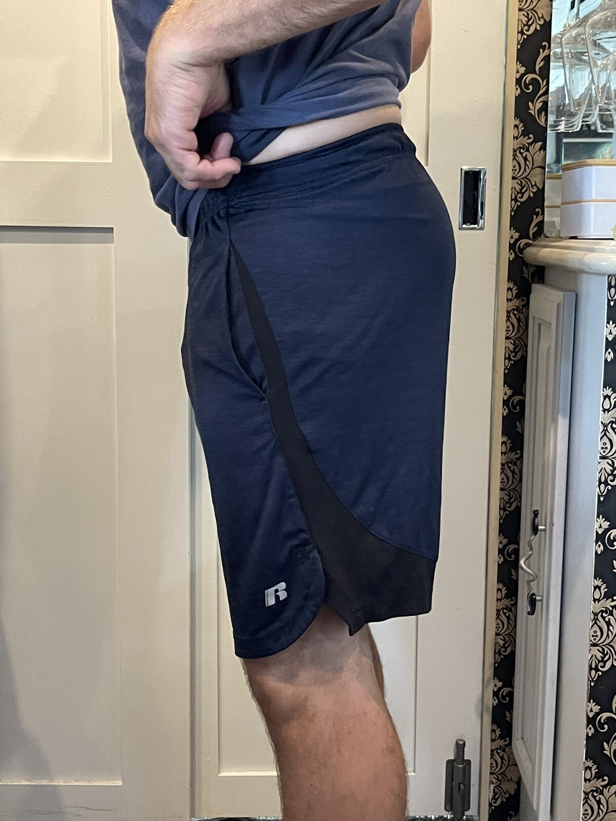 Picture 2 of 5