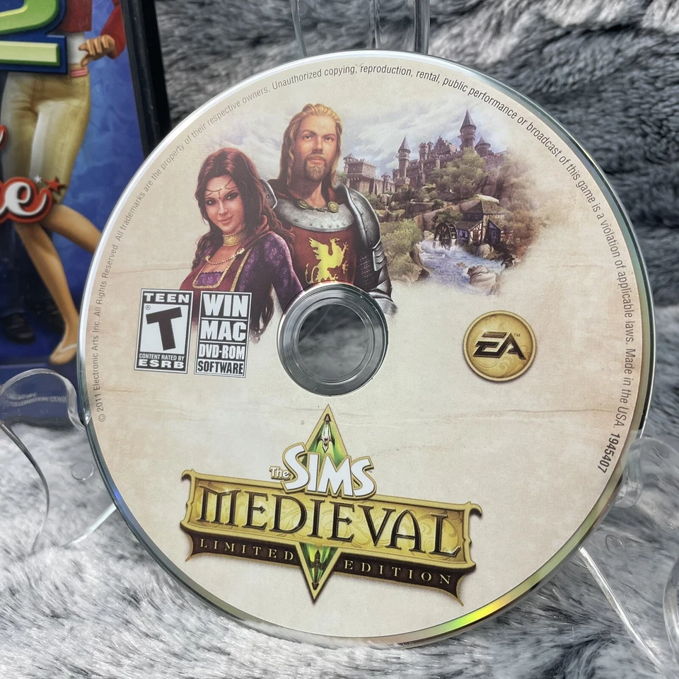 Sims 2: Bon Voyage, Sims 2: Double Deluxe, The Sims:Medieval PC Games Bundle Lot - Image 2 of 4