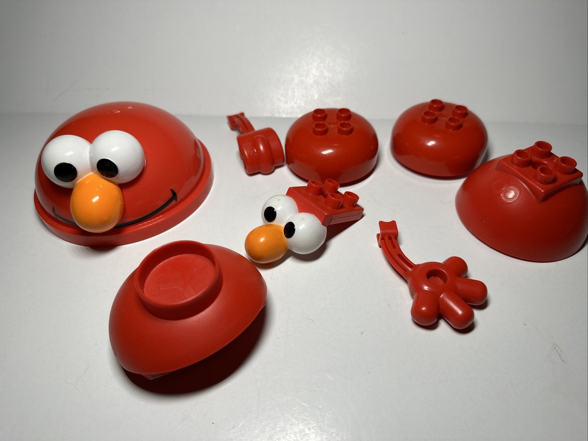 2009 KNEX Sesame Street Talking Elmo INCOMPLETE - PARTS PIECES