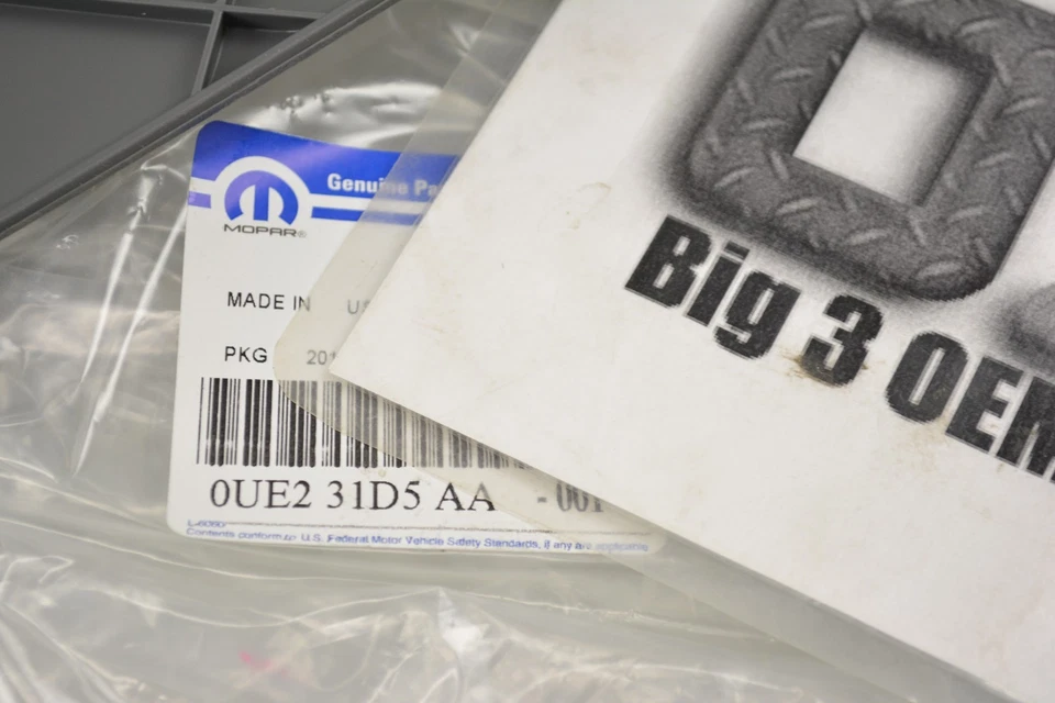 Chrysler Town and Country 2004-2007 protector de asiento lateral derecho gris pizarra medio nuevo original Foto 3 de 3